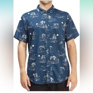 Billabong Short Sleeve Button Down Collar Aloha Shirt NWT